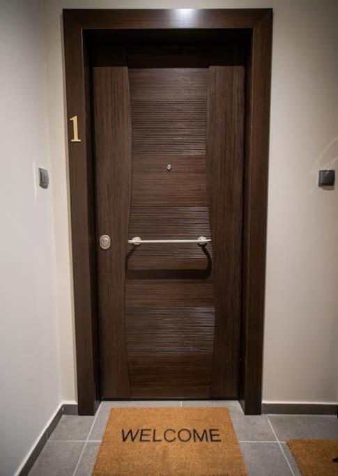 Luxury In #1