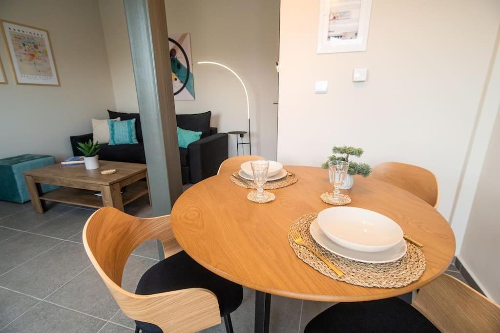 Apartment Luxury In #1 *